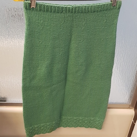 Green vintage handknit sweater skirt set bell slee - Picture 5 of 7